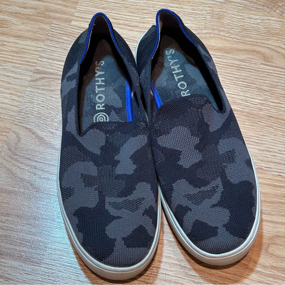Rothy's the original slip on camo shoes‎ 8